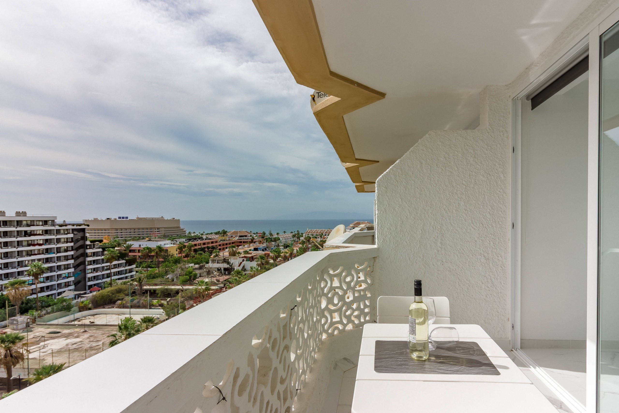 Apartamento en Playa de Las Americas - Playa Honda 1A008