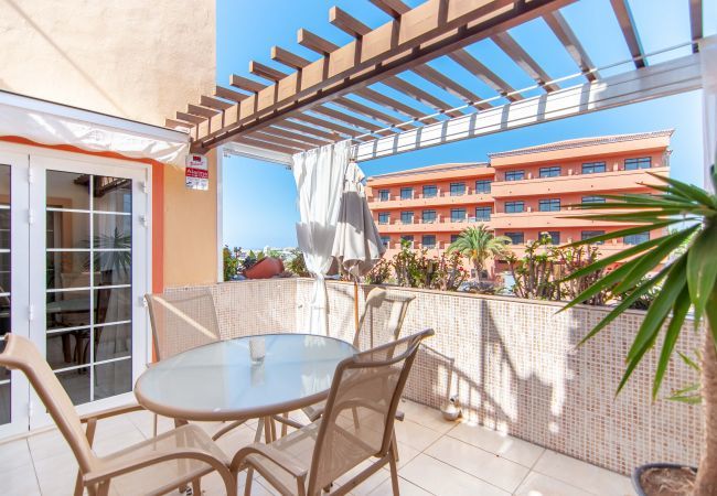 Apartamento en Costa Adeje - TERRAZAS DEL DUQUE II 4A001 Apartamento en Costa Adeje - TERRAZAS DEL DUQUE II 4A001