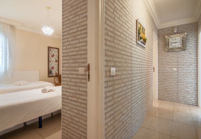 Apartamento en Costa Adeje - TERRAZAS DEL DUQUE II 4A001 Apartamento en Costa Adeje - TERRAZAS DEL DUQUE II 4A001