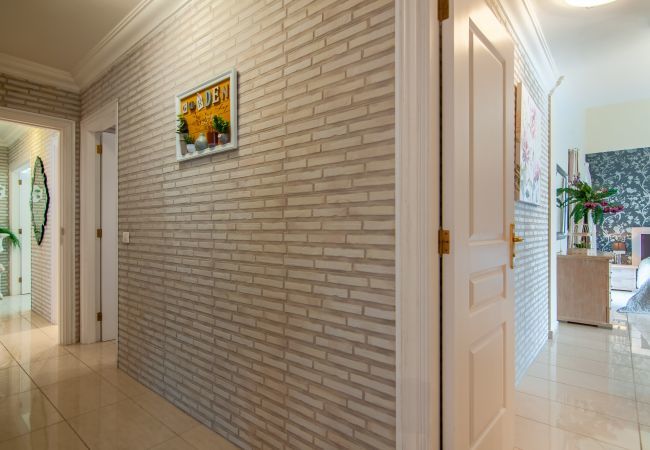 Apartamento en Costa Adeje - TERRAZAS DEL DUQUE II 4A001 Apartamento en Costa Adeje - TERRAZAS DEL DUQUE II 4A001