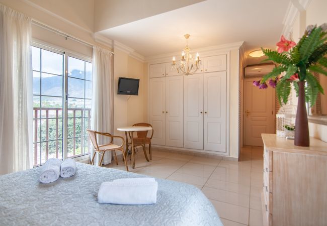 Apartamento en Costa Adeje - TERRAZAS DEL DUQUE II 4A001 Apartamento en Costa Adeje - TERRAZAS DEL DUQUE II 4A001