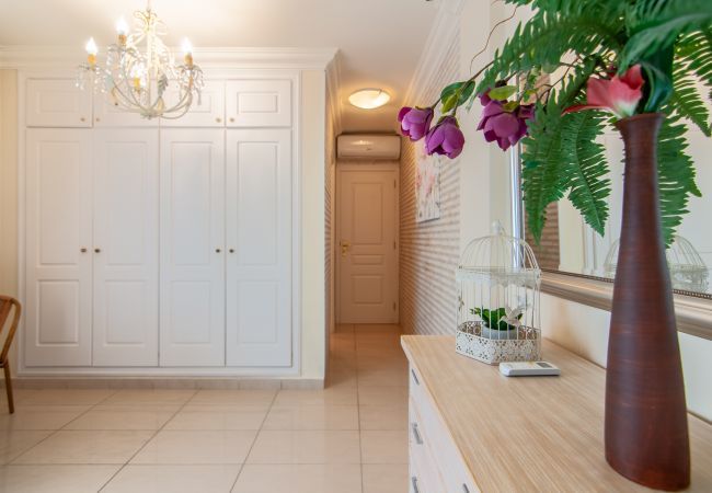 Apartamento en Costa Adeje - TERRAZAS DEL DUQUE II 4A001 Apartamento en Costa Adeje - TERRAZAS DEL DUQUE II 4A001