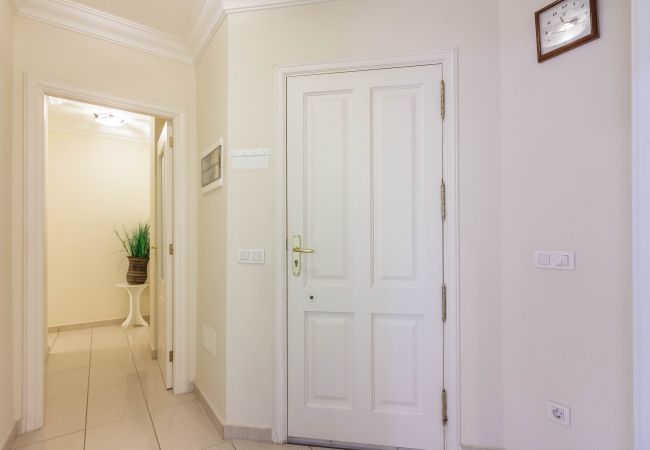 Apartamento en Costa Adeje - TERRAZAS DEL DUQUE II 2A003 Apartamento en Costa Adeje - TERRAZAS DEL DUQUE II 2A003