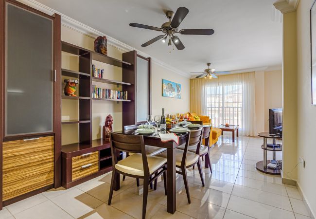 Apartamento en Costa Adeje - TERRAZAS DEL DUQUE II 3A001 Apartamento en Costa Adeje - TERRAZAS DEL DUQUE II 3A001