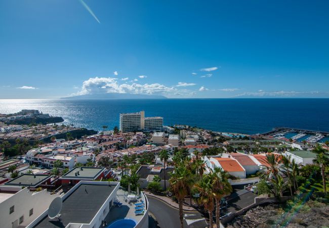 Residencial en Acantilados de Los Gigantes - PENTHOUSE DUPLEX AVENIDA 2A011 Residencial en Acantilados de Los Gigantes - PENTHOUSE DUPLEX AVENIDA 2A011