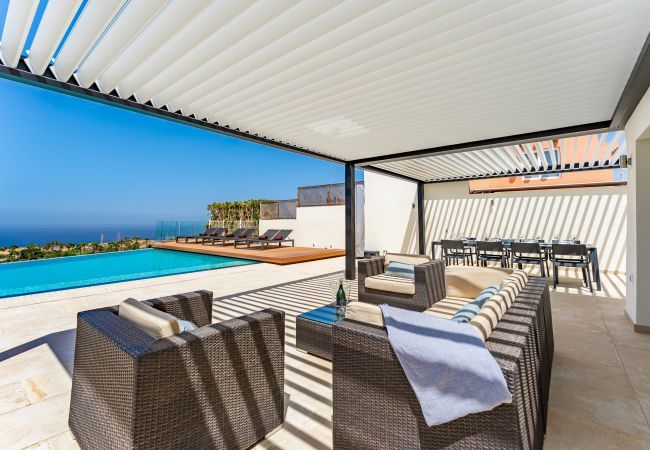 Villa en La Caleta - Chalet Golf Costa Adeje  3A003 Villa en La Caleta - Chalet Golf Costa Adeje  3A003