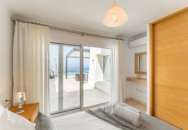 Villa en La Caleta - Chalet Golf Costa Adeje  3A003 Villa en La Caleta - Chalet Golf Costa Adeje  3A003