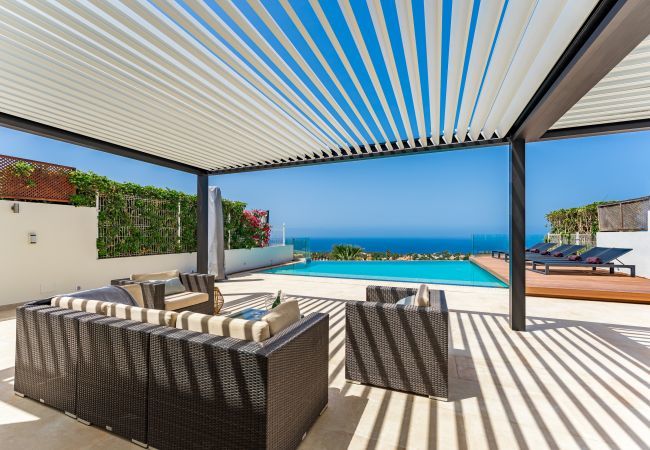 Villa en La Caleta - Chalet Golf Costa Adeje  3A003 Villa en La Caleta - Chalet Golf Costa Adeje  3A003