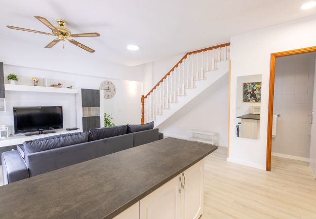 Apartamento en Playa de Las Americas - ALTEMAR 2A004 Apartamento en Playa de Las Americas - ALTEMAR 2A004