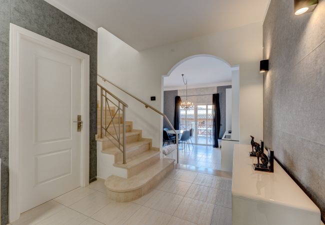 Casa adosada en Playa de Las Americas - CHALET GOLF PLAYA DE LAS AMERICAS Casa adosada en Playa de Las Americas - CHALET GOLF PLAYA DE LAS AMERICAS