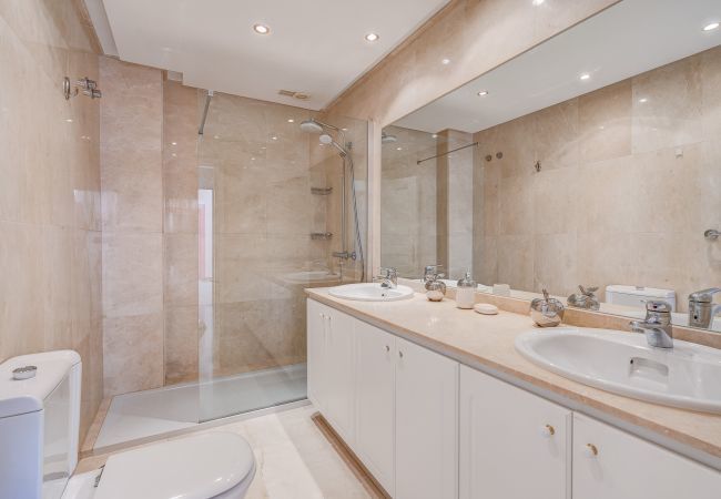 Apartamento en Costa Adeje - Terrazas del DUQUE I 1a022 Apartamento en Costa Adeje - Terrazas del DUQUE I 1a022