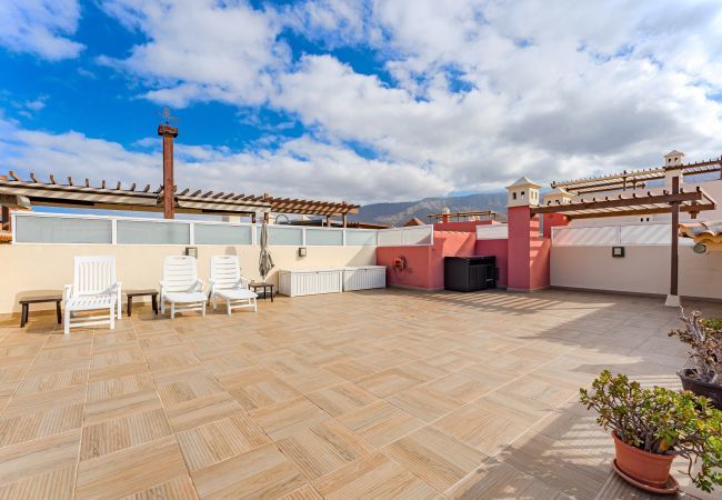 Apartamento en Costa Adeje - TERRAZAS DEL DUQUE II 2A302 Apartamento en Costa Adeje - TERRAZAS DEL DUQUE II 2A302