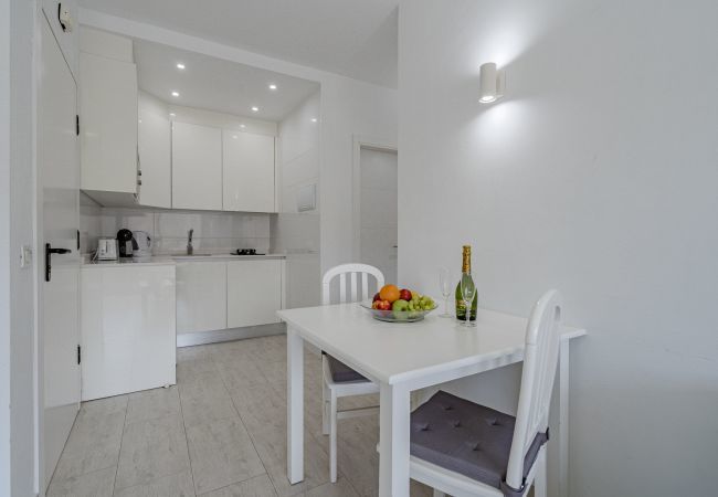 Apartamento en Los Cristianos - COSTAMAR 1A009 Apartamento en Los Cristianos - COSTAMAR 1A009