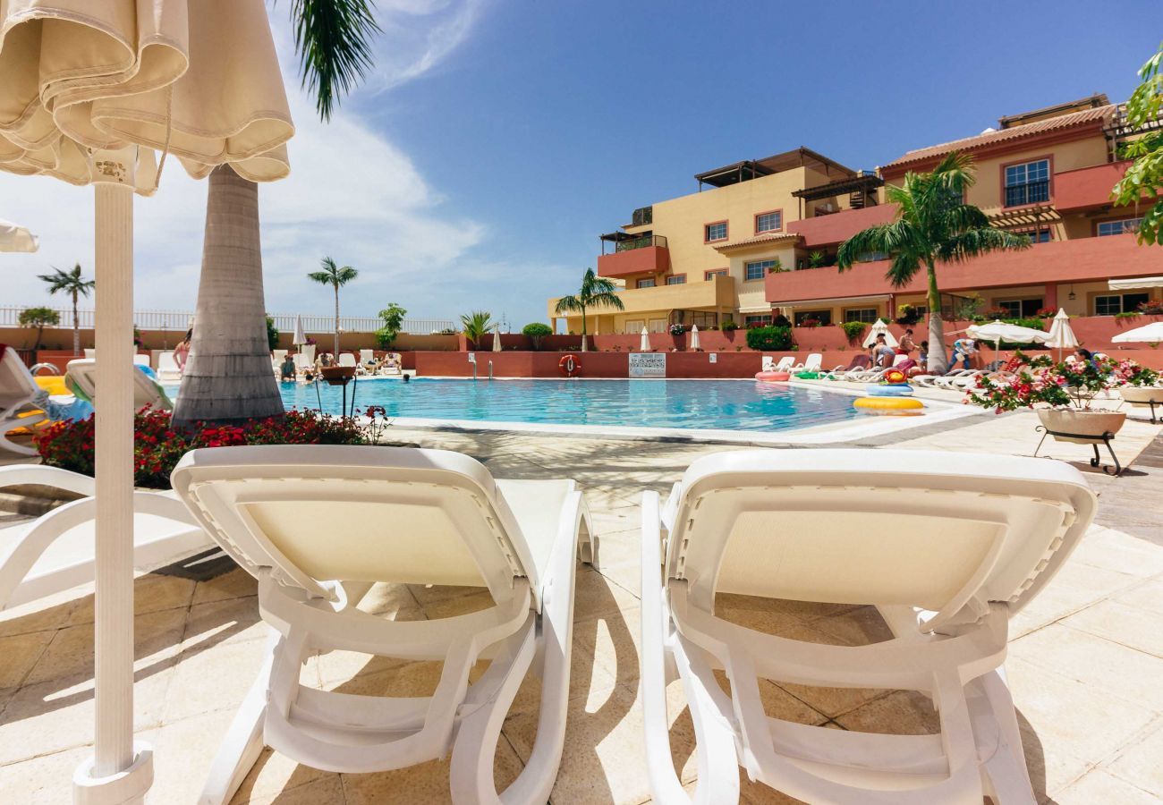 Apartamento en Costa Adeje - TERRAZAS DEL DUQUE II 4A001 Apartamento en Costa Adeje - TERRAZAS DEL DUQUE II 4A001