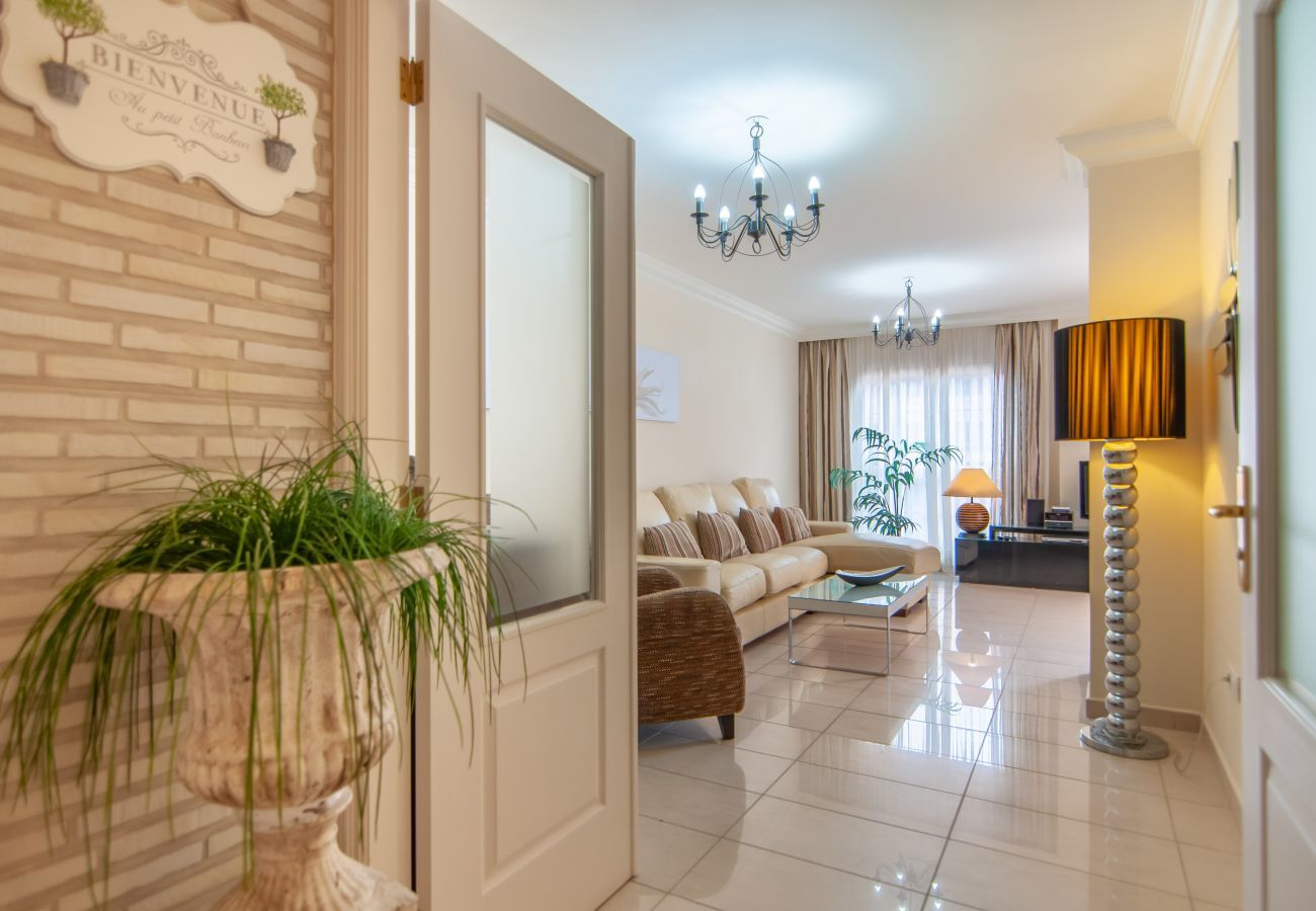 Apartamento en Costa Adeje - TERRAZAS DEL DUQUE II 4A001 Apartamento en Costa Adeje - TERRAZAS DEL DUQUE II 4A001