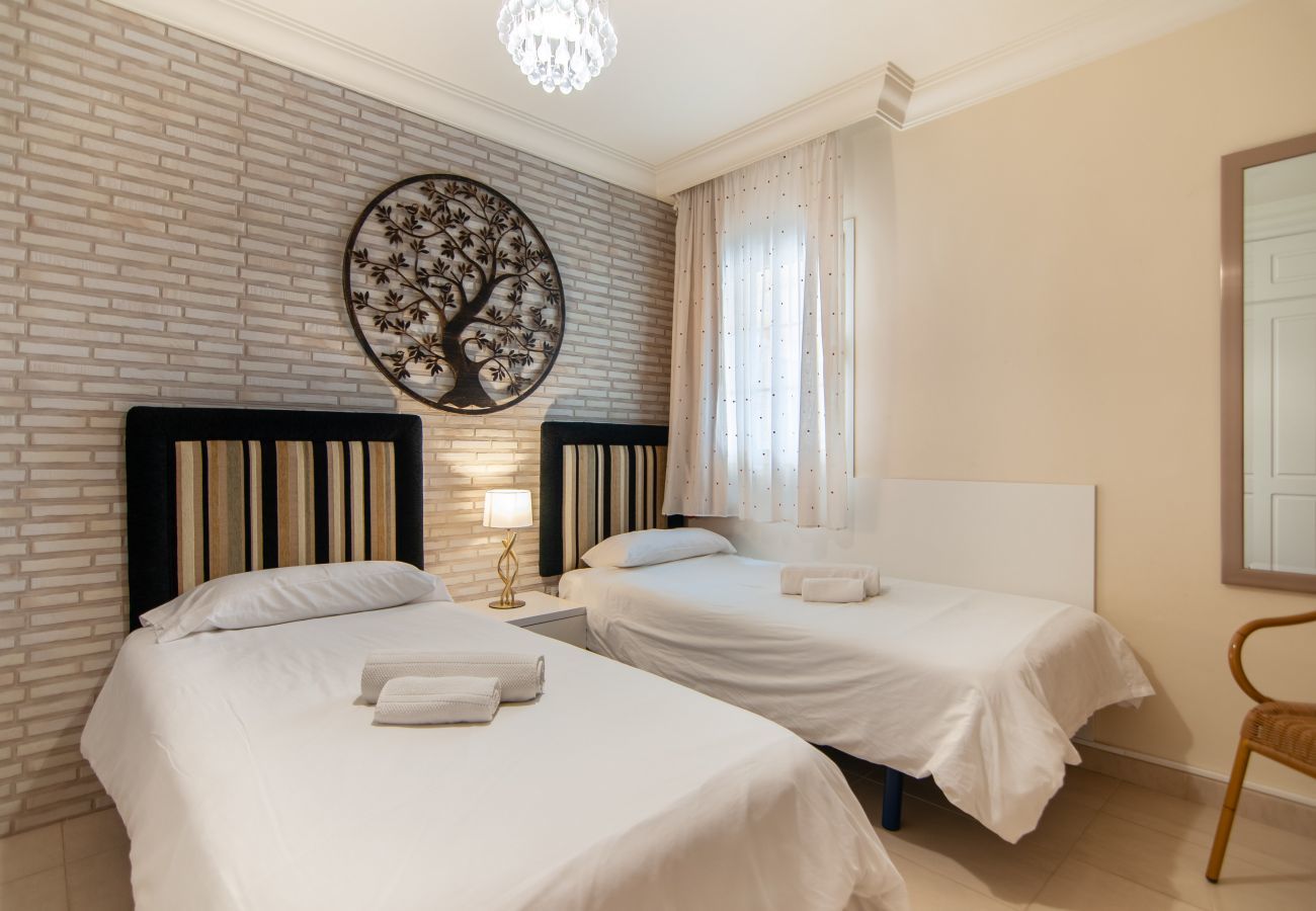 Apartamento en Costa Adeje - TERRAZAS DEL DUQUE II 4A001 Apartamento en Costa Adeje - TERRAZAS DEL DUQUE II 4A001