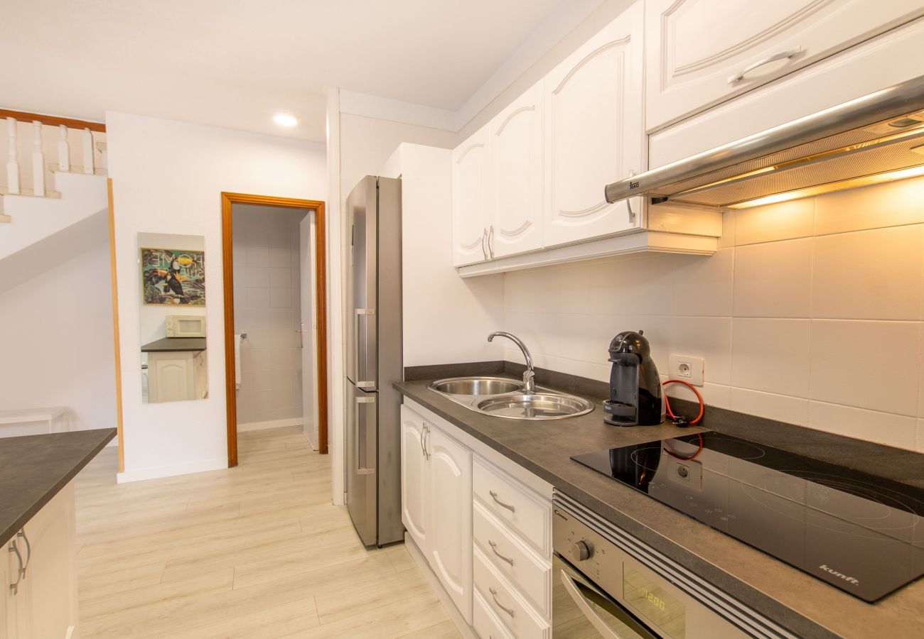 Apartamento en Playa de Las Americas - ALTEMAR 2A004 Apartamento en Playa de Las Americas - ALTEMAR 2A004