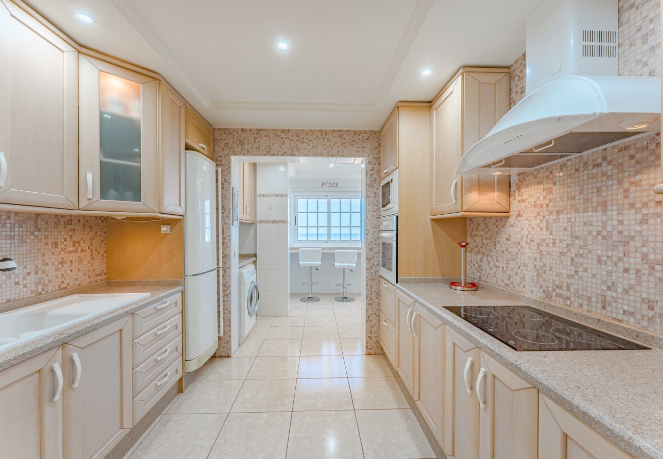 Apartamento en Costa Adeje - TERRAZAS DEL DUQUE II 2A302 Apartamento en Costa Adeje - TERRAZAS DEL DUQUE II 2A302