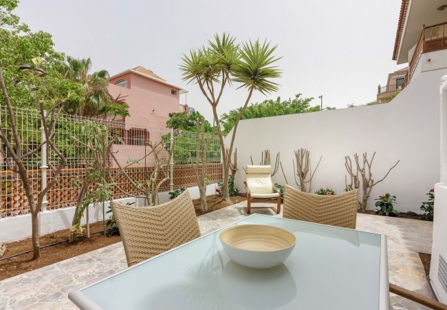 Ferienwohnung in Playa de Las Americas - EL CARDON 1A003 Ferienwohnung in Playa de Las Americas - EL CARDON 1A003