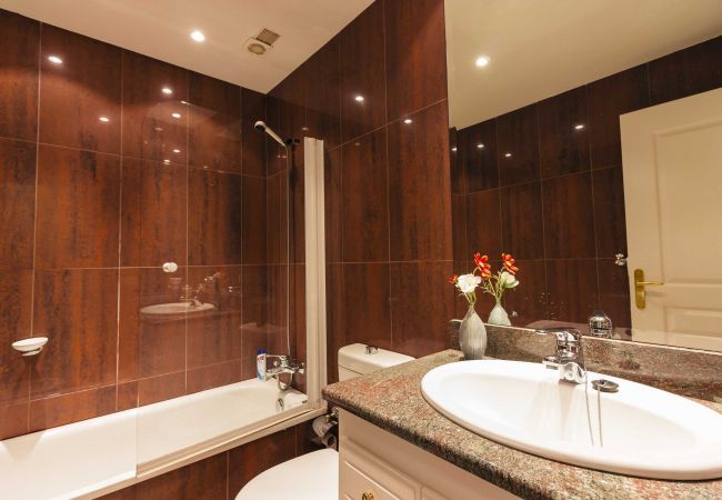 Ferienwohnung in Costa Adeje - TERRAZAS DEL DUQUE II 4A001 Ferienwohnung in Costa Adeje - TERRAZAS DEL DUQUE II 4A001