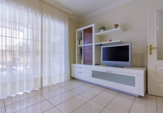 Ferienwohnung in Costa Adeje - TERRAZAS DEL DUQUE II 2A003 Ferienwohnung in Costa Adeje - TERRAZAS DEL DUQUE II 2A003