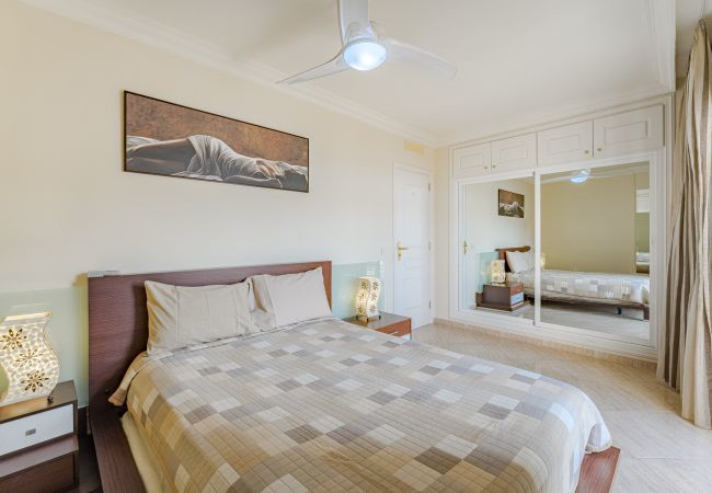 Ferienwohnung in Costa Adeje - TERRAZAS DEL DUQUE II 2A302 Ferienwohnung in Costa Adeje - TERRAZAS DEL DUQUE II 2A302