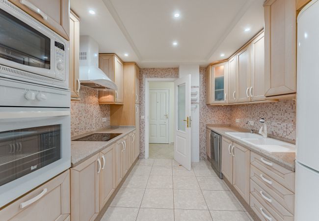 Ferienwohnung in Costa Adeje - TERRAZAS DEL DUQUE II 2A302 Ferienwohnung in Costa Adeje - TERRAZAS DEL DUQUE II 2A302