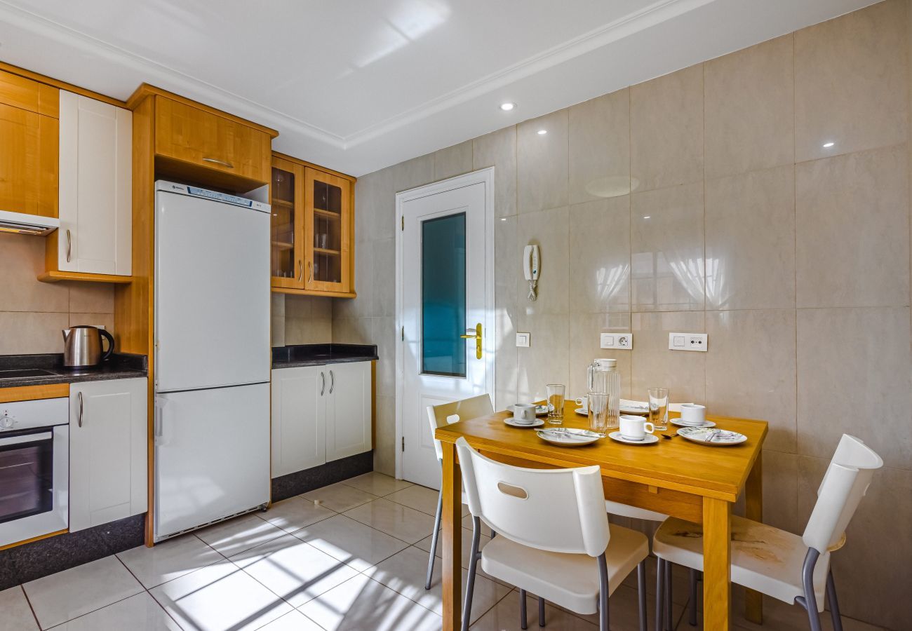 Ferienwohnung in Costa Adeje - TERRAZAS DEL DUQUE II 3A001 Ferienwohnung in Costa Adeje - TERRAZAS DEL DUQUE II 3A001