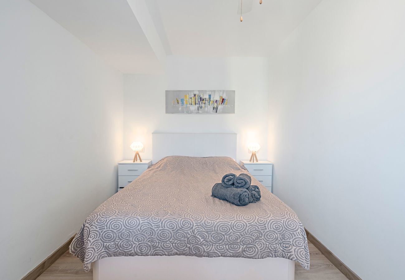 Ferienwohnung in Los Cristianos - LA ESTRELLA 1A021 Ferienwohnung in Los Cristianos - LA ESTRELLA 1A021