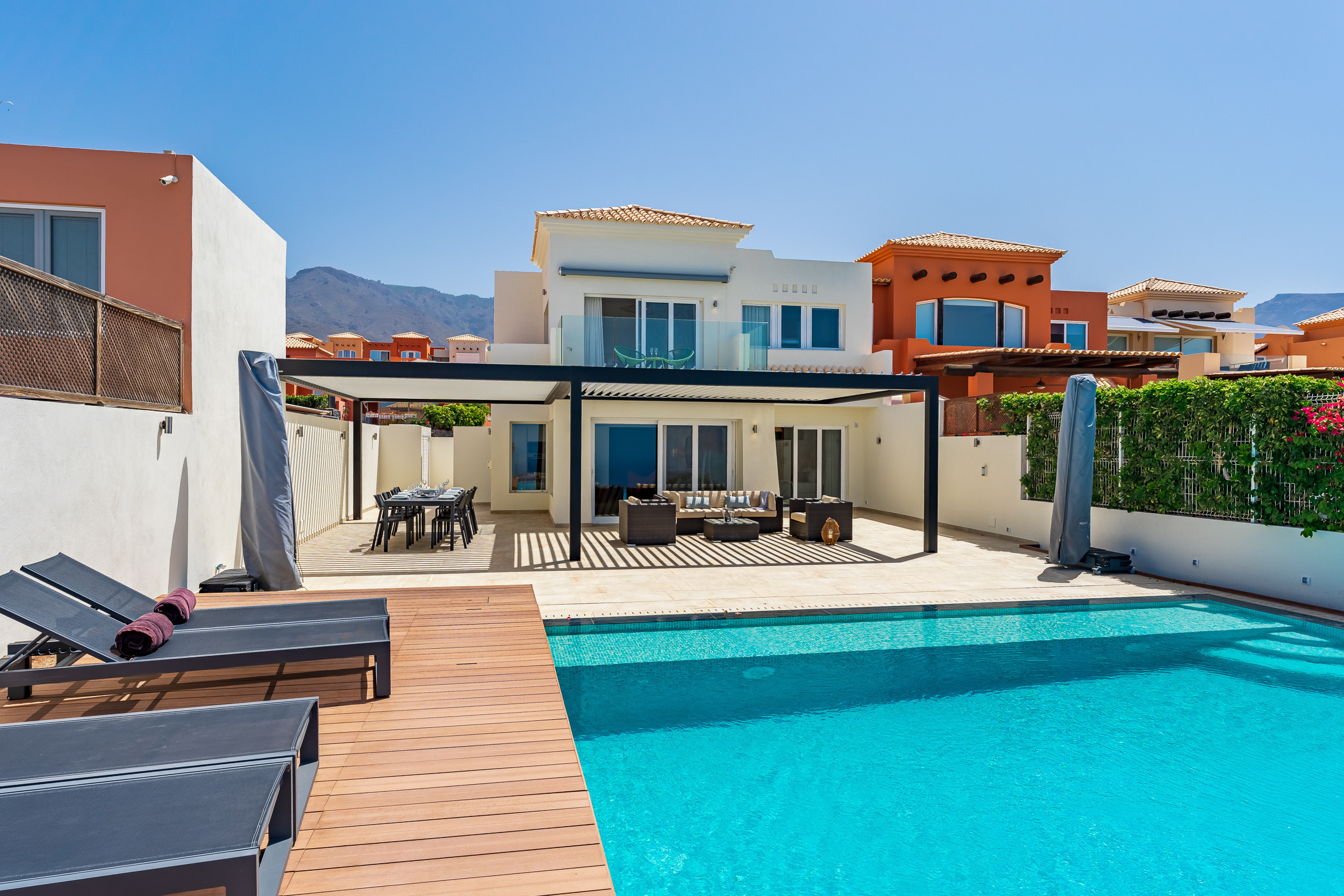 Villa/Dettached house in La Caleta - Chalet Golf Costa Adeje  3A003
