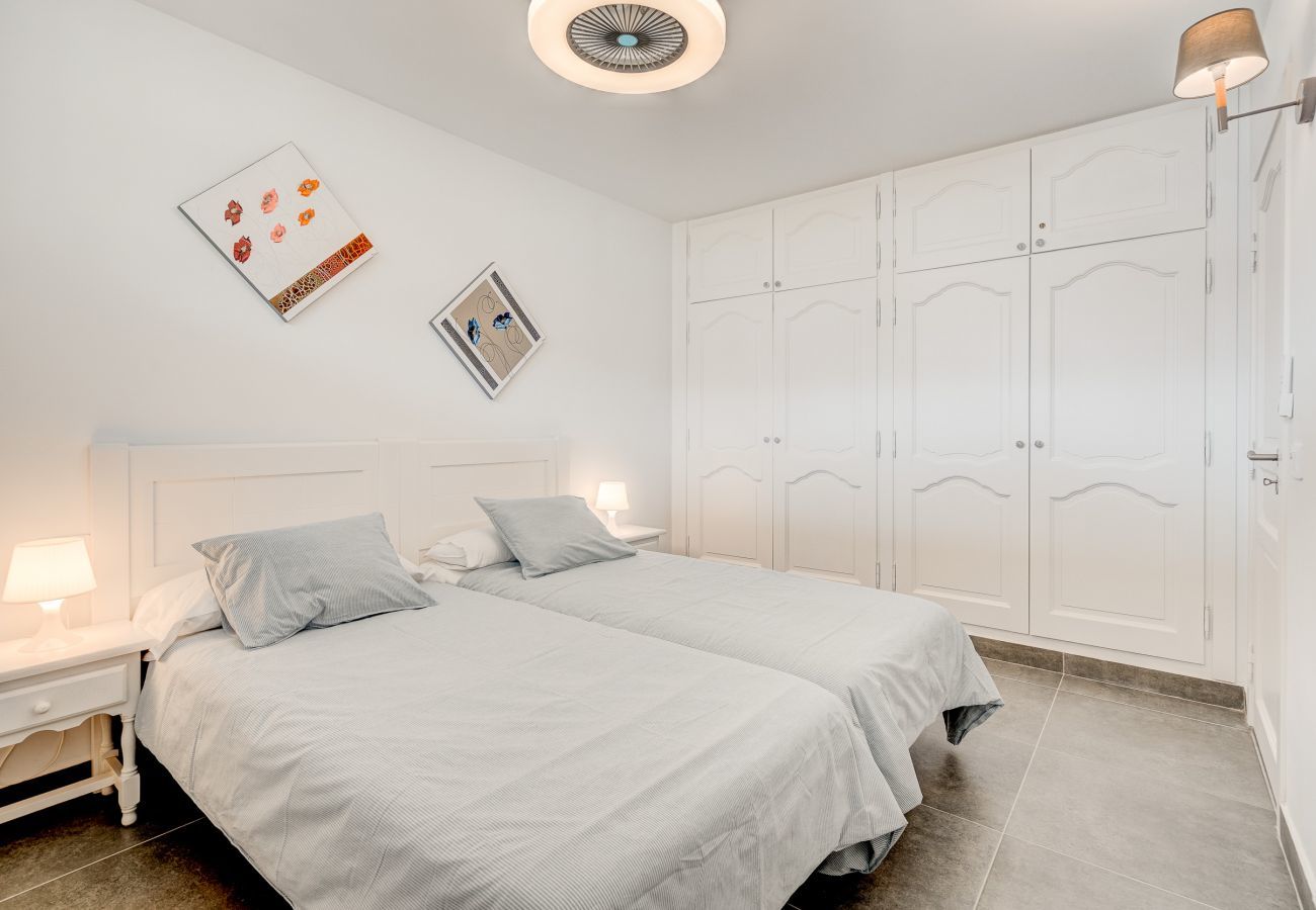 Apartment in Puerto de Santiago - NEPTUNO 2A017 Apartment in Puerto de Santiago - NEPTUNO 2A017