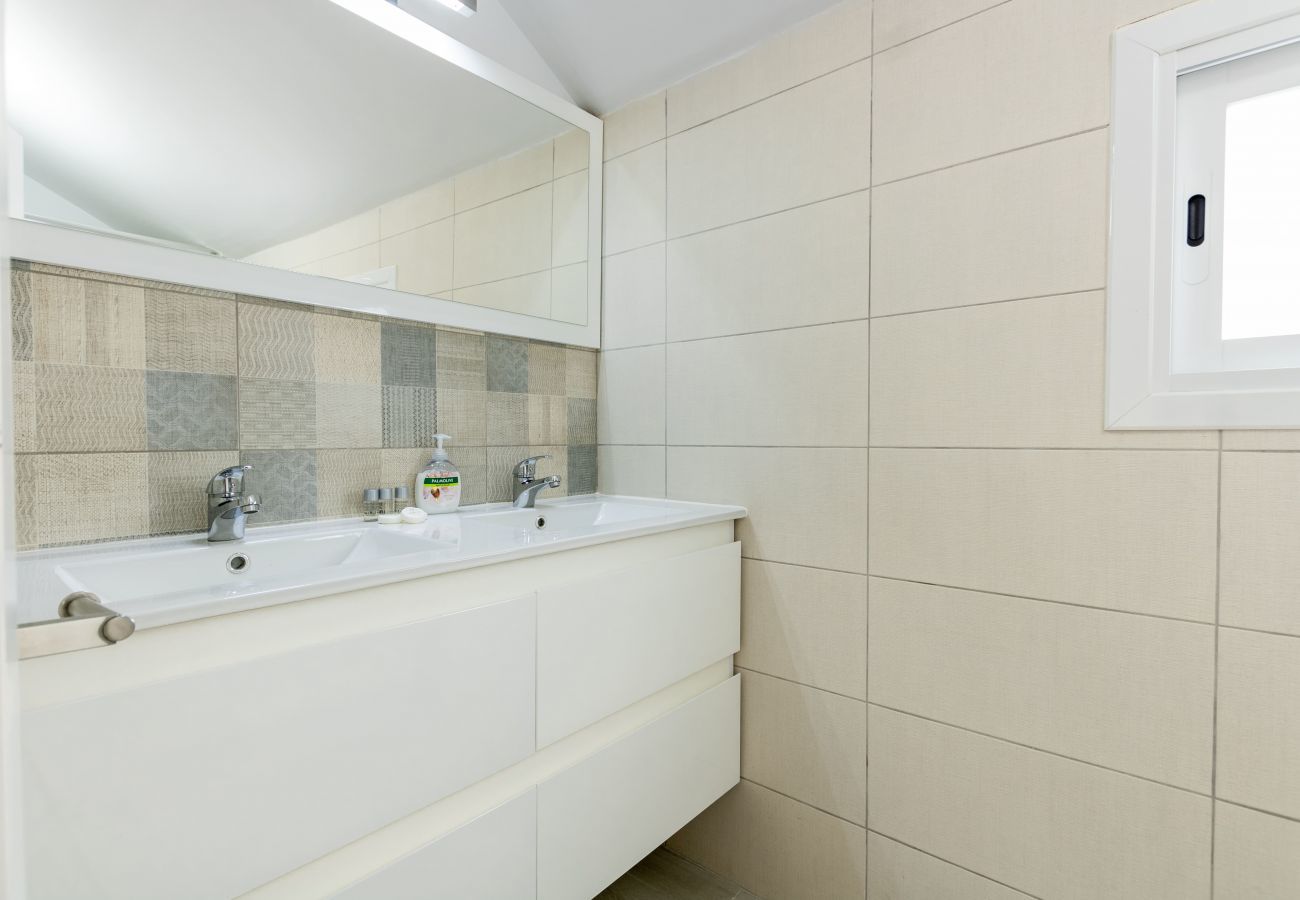 Apartment in Playa de Las Americas - Duplex Parque Santiago 1 2A020 Apartment in Playa de Las Americas - Duplex Parque Santiago 1 2A020