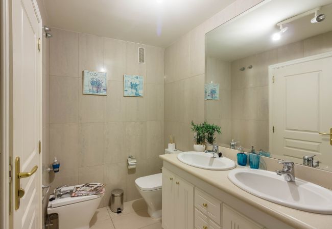 Appartement à Costa Adeje - TERRAZAS DEL DUQUE II 2A003 Appartement à Costa Adeje - TERRAZAS DEL DUQUE II 2A003