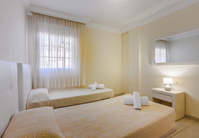 Appartement à Costa Adeje - TERRAZAS DEL DUQUE II 3A001 Appartement à Costa Adeje - TERRAZAS DEL DUQUE II 3A001