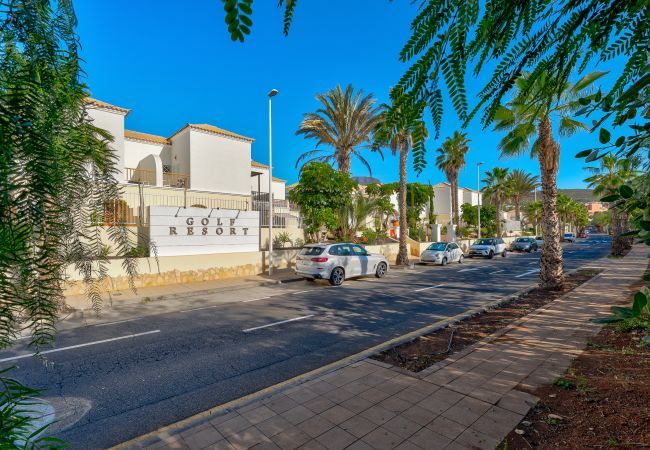 Maison mitoyenne à Playa de Las Americas - CHALET GOLF PLAYA DE LAS AMERICAS Maison mitoyenne à Playa de Las Americas - CHALET GOLF PLAYA DE LAS AMERICAS