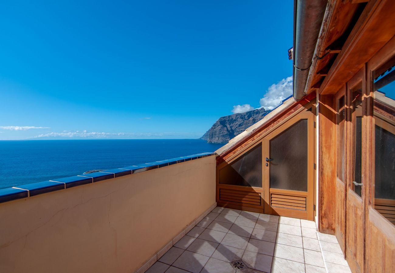 Résidence à Acantilados de Los Gigantes - PENTHOUSE DUPLEX AVENIDA 2A011 Résidence à Acantilados de Los Gigantes - PENTHOUSE DUPLEX AVENIDA 2A011