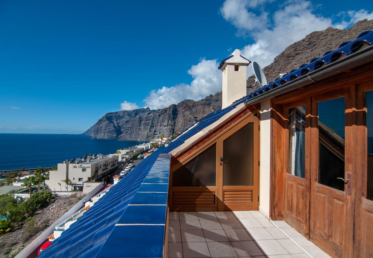 Résidence à Acantilados de Los Gigantes - PENTHOUSE DUPLEX AVENIDA 2A011 Résidence à Acantilados de Los Gigantes - PENTHOUSE DUPLEX AVENIDA 2A011