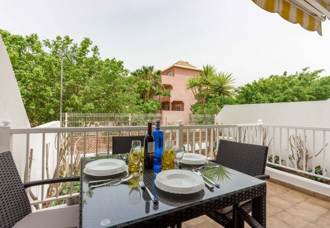 Апартаменты на Playa de Las Americas - EL CARDON 1A003 Апартаменты на Playa de Las Americas - EL CARDON 1A003