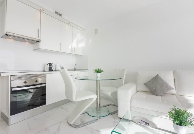 Апартаменты на Playa de Las Americas - Playa Honda 1A008 Апартаменты на Playa de Las Americas - Playa Honda 1A008