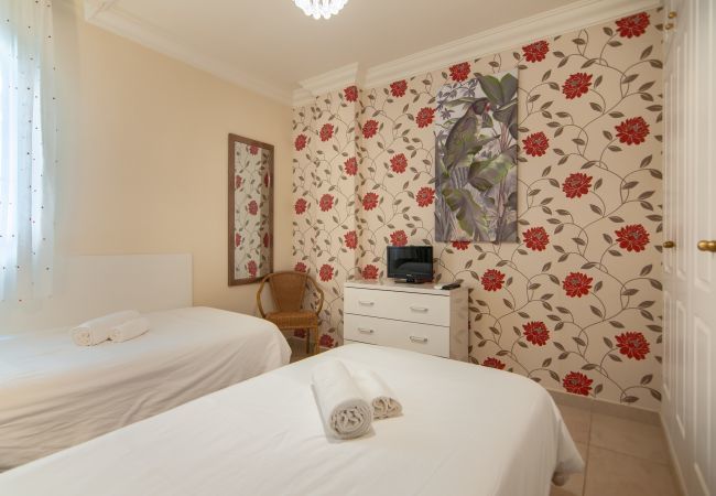 Апартаменты на Costa Adeje - TERRAZAS DEL DUQUE II 4A001 Апартаменты на Costa Adeje - TERRAZAS DEL DUQUE II 4A001