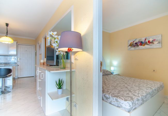 Апартаменты на Playa de Las Americas - EL DORADO SEA VIEW 2A015 Апартаменты на Playa de Las Americas - EL DORADO SEA VIEW 2A015