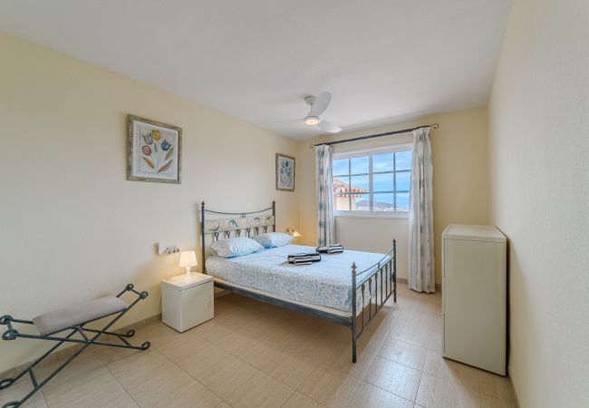Апартаменты на Arona - Sunny Heights Апартаменты на Arona - Sunny Heights