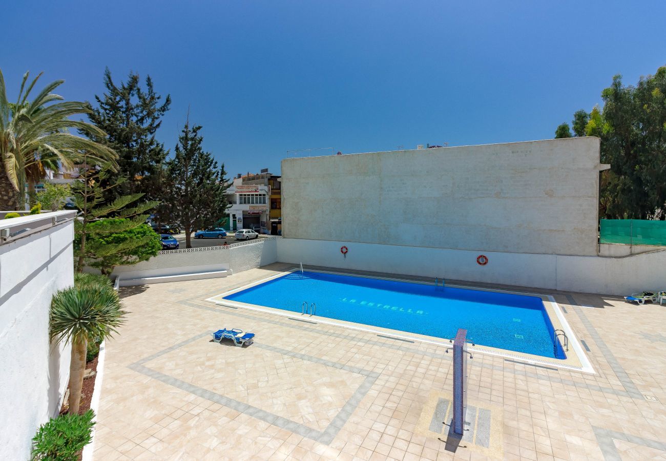 Апартаменты на Los Cristianos - LA ESTRELLA 1A021 Апартаменты на Los Cristianos - LA ESTRELLA 1A021