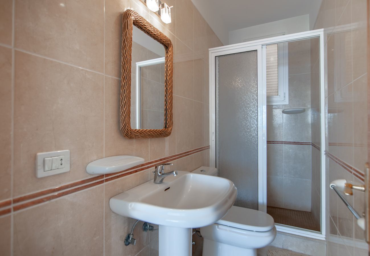 Кондоминиум на Acantilados de Los Gigantes - PENTHOUSE DUPLEX AVENIDA 2A011 Кондоминиум на Acantilados de Los Gigantes - PENTHOUSE DUPLEX AVENIDA 2A011