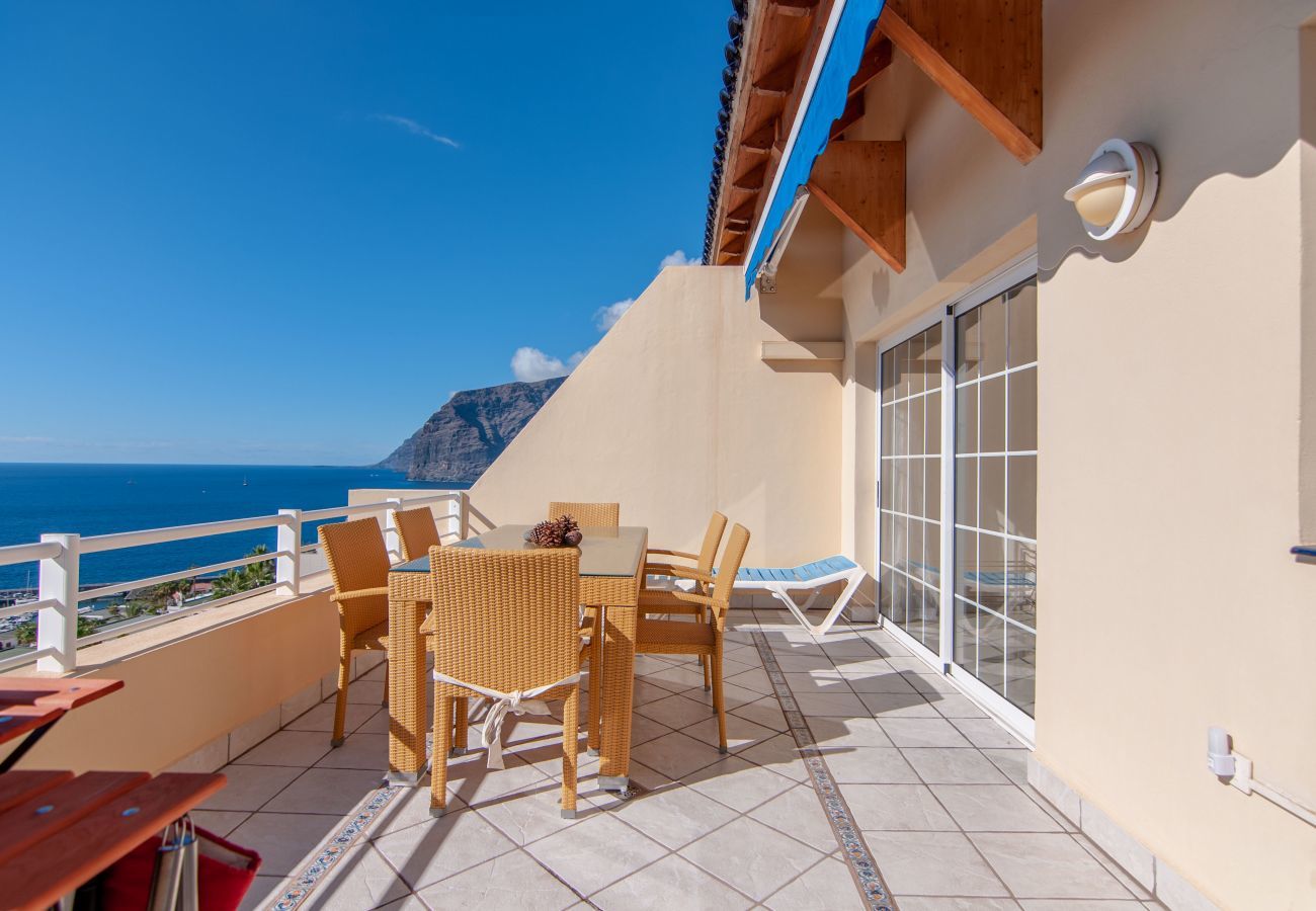 Кондоминиум на Acantilados de Los Gigantes - PENTHOUSE DUPLEX AVENIDA 2A011 Кондоминиум на Acantilados de Los Gigantes - PENTHOUSE DUPLEX AVENIDA 2A011