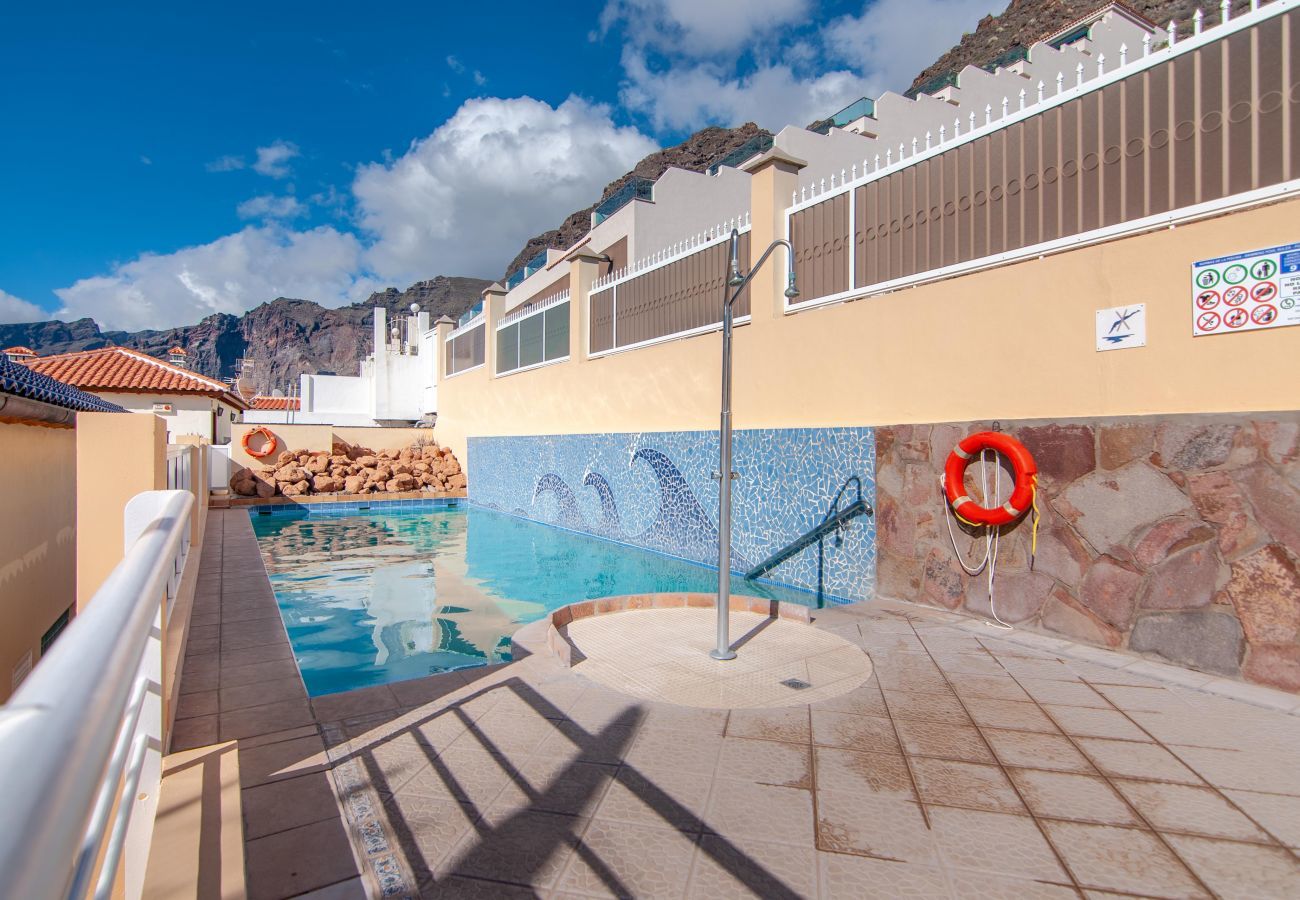 Кондоминиум на Acantilados de Los Gigantes - PENTHOUSE DUPLEX AVENIDA 2A011 Кондоминиум на Acantilados de Los Gigantes - PENTHOUSE DUPLEX AVENIDA 2A011